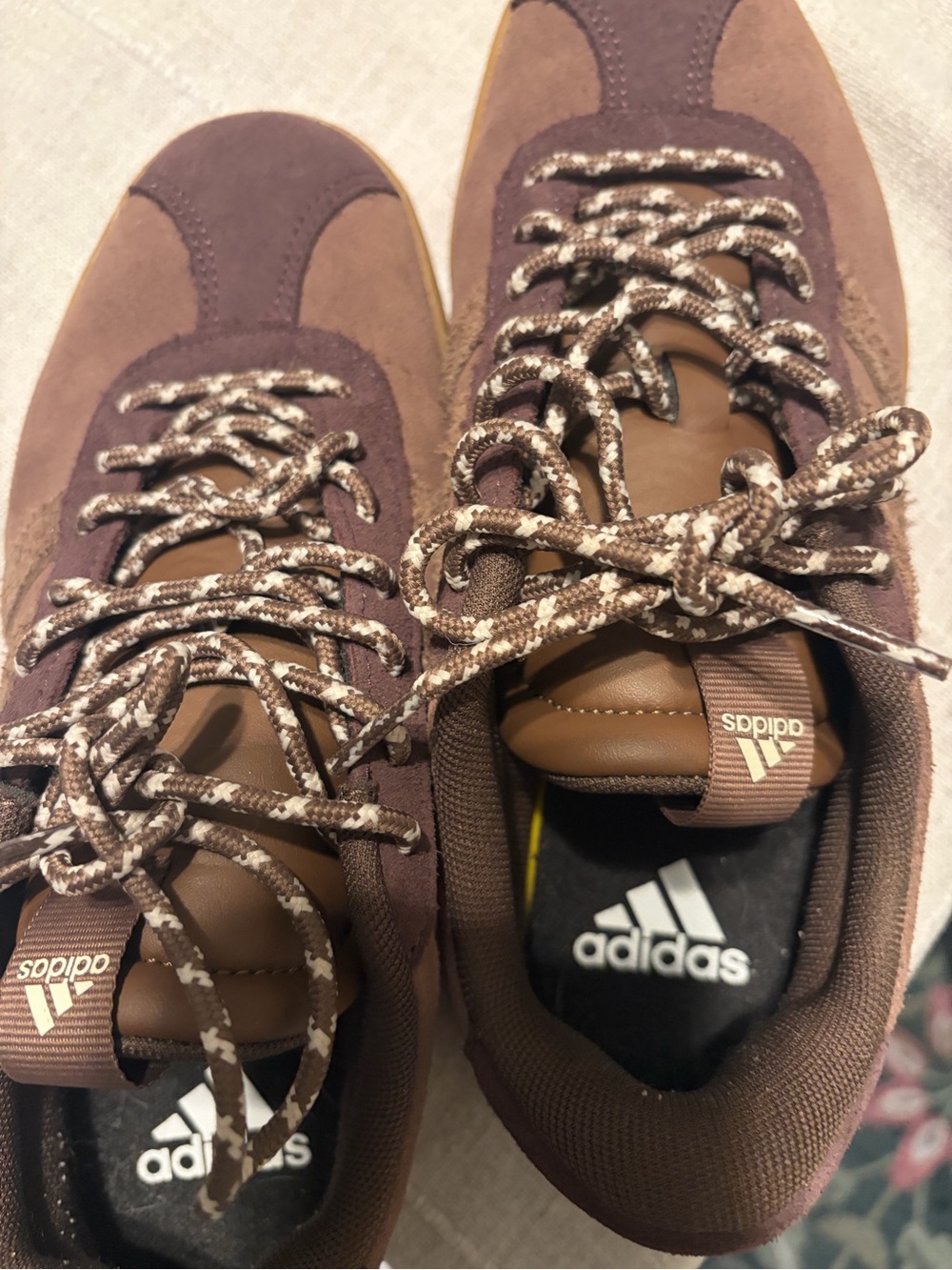 adidas Men's Brown Suede Low-Top Sneakers with Gum Sole - Picture 6 of 6